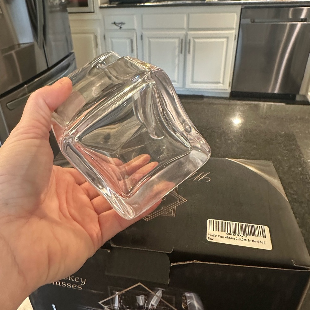 Whiskey Glasses Set of two - Picture 5 of 7